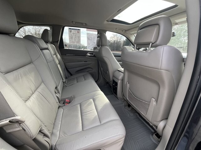 2012 Jeep Grand Cherokee in Flowery Branch, GA 30542 - 18108413 10