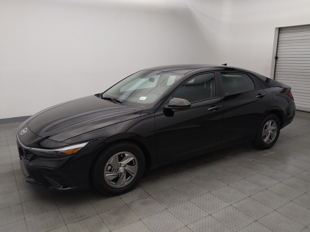 2025 Hyundai Elantra in Live Oak, TX 78233 - 18108415 2