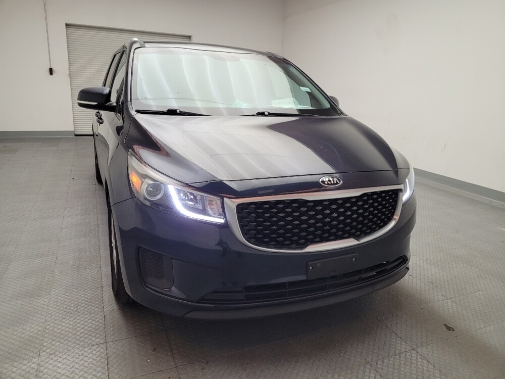 2016 Kia Sedona in Downey, CA 90241 - 18108418 14