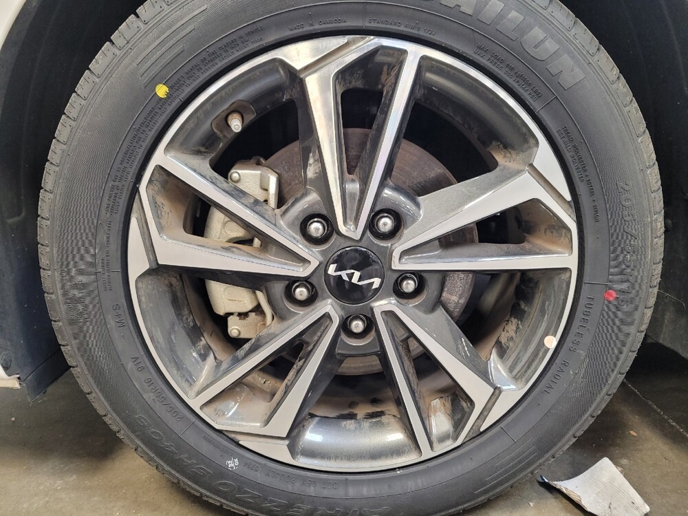 2024 Kia Forte in Riverside, CA 92504 - 18108419 31