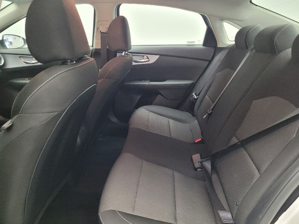 2024 Kia Forte in Riverside, CA 92504 - 18108419 18