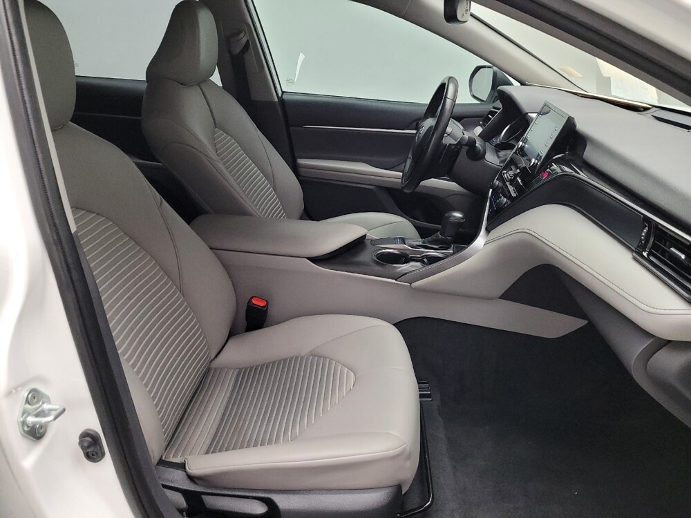 2022 Toyota Camry in Riverside, CA 92504 - 18108420 21