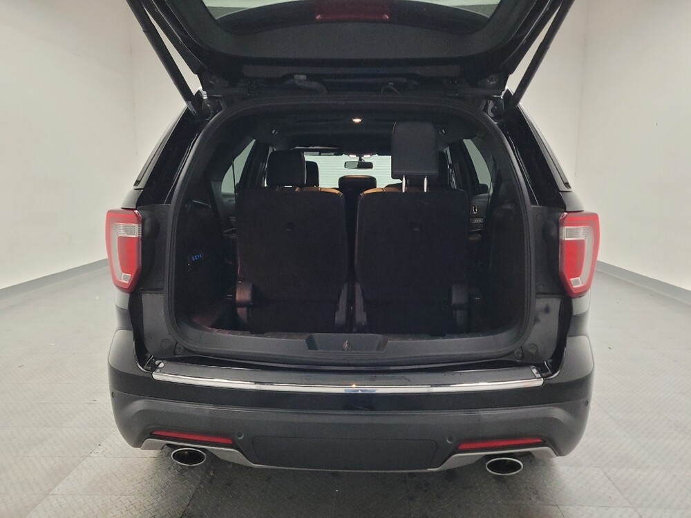 2019 Ford Explorer in Downey, CA 90241 - 18108422 29