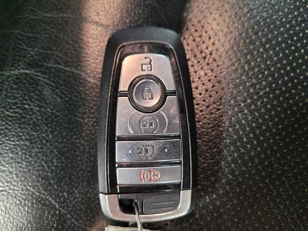 2019 Ford Explorer in Downey, CA 90241 - 18108422 32