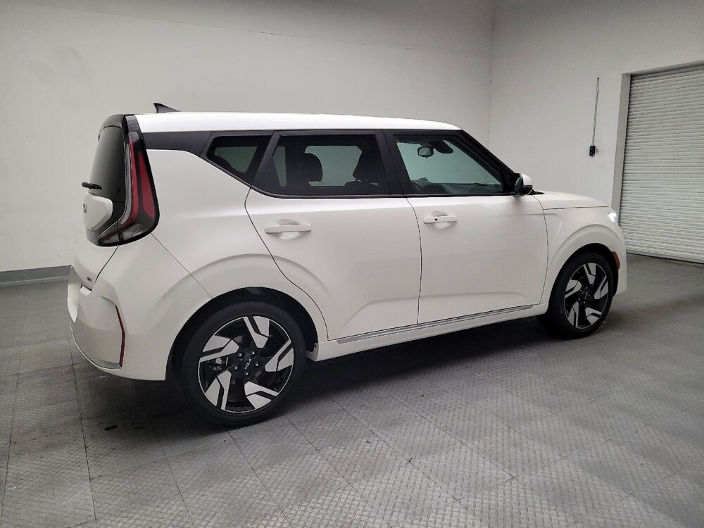 2023 Kia Soul in Riverside, CA 92504 - 18108426 10