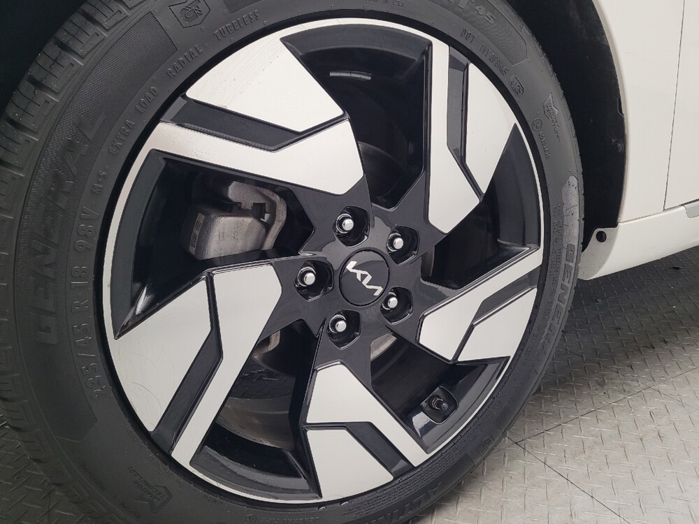 2023 Kia Soul in Riverside, CA 92504 - 18108426 31