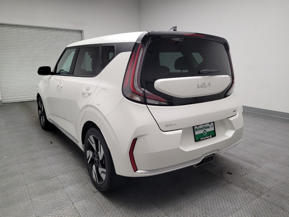 2023 Kia Soul in Riverside, CA 92504 - 18108426 6