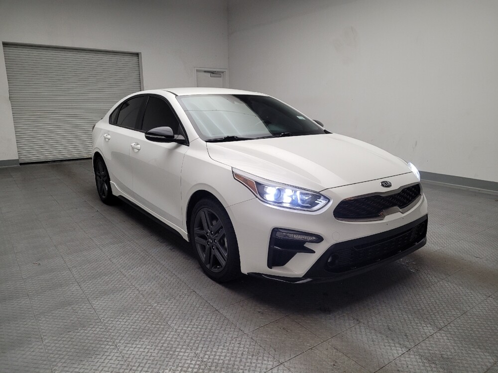 2020 Kia Forte in Riverside, CA 92504 - 18108427 13