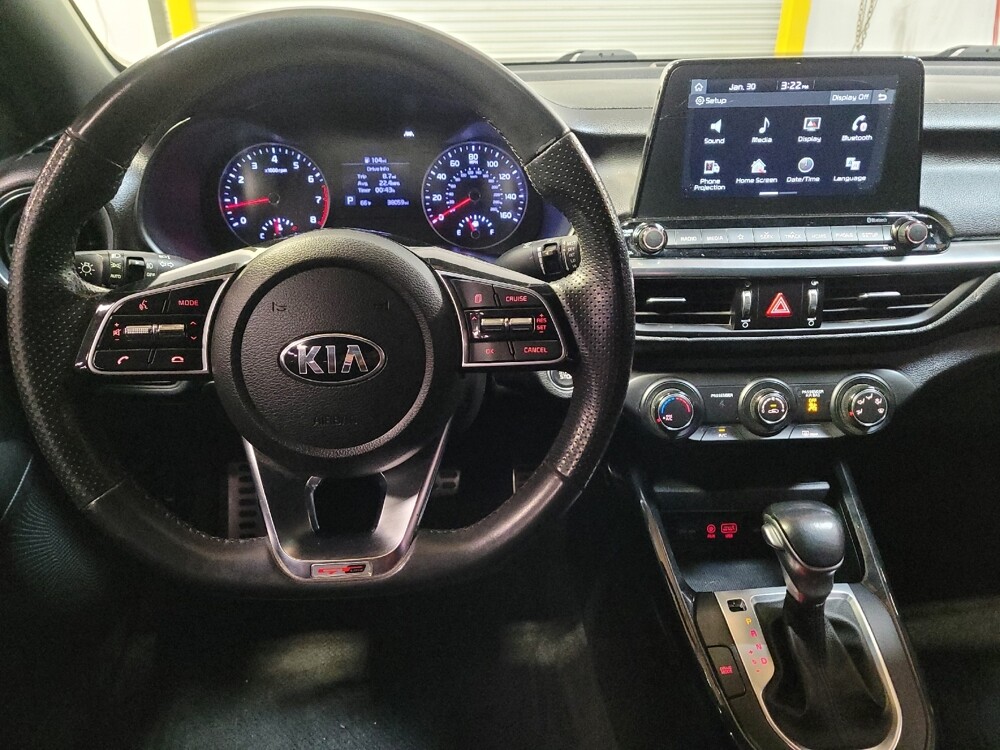 2020 Kia Forte in Riverside, CA 92504 - 18108427 22
