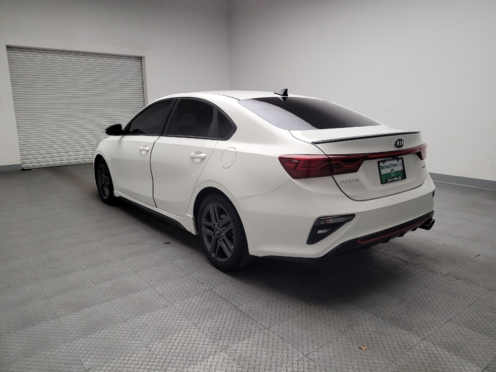 2020 Kia Forte in Riverside, CA 92504 - 18108427 5