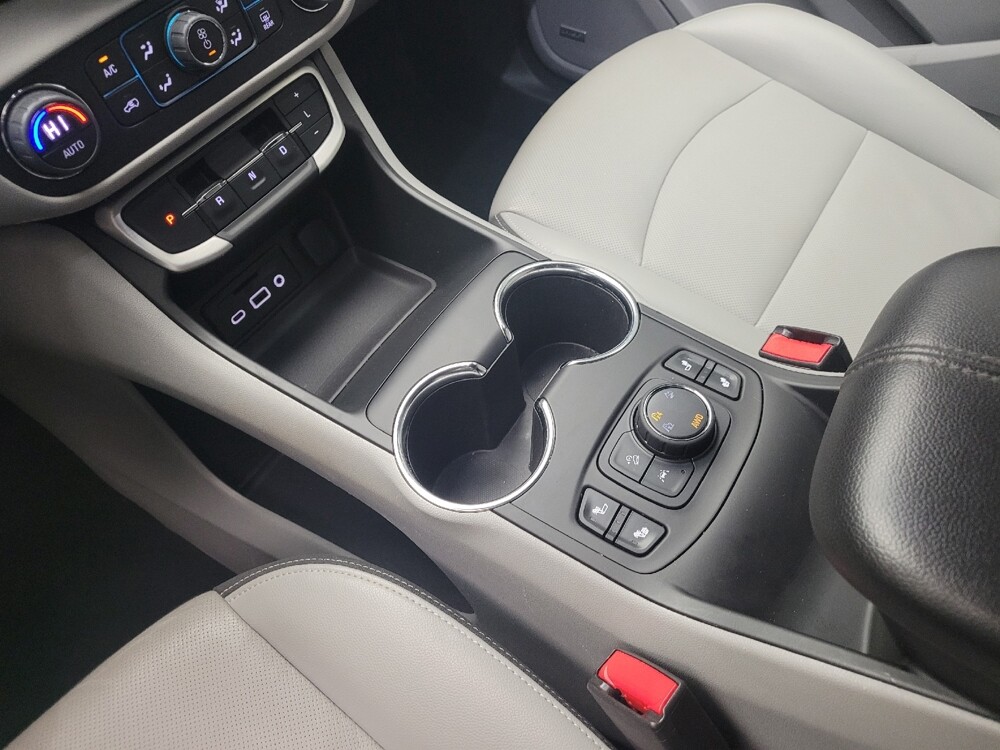 2024 GMC Terrain in Eastpointe, MI 48021 - 18108431 26