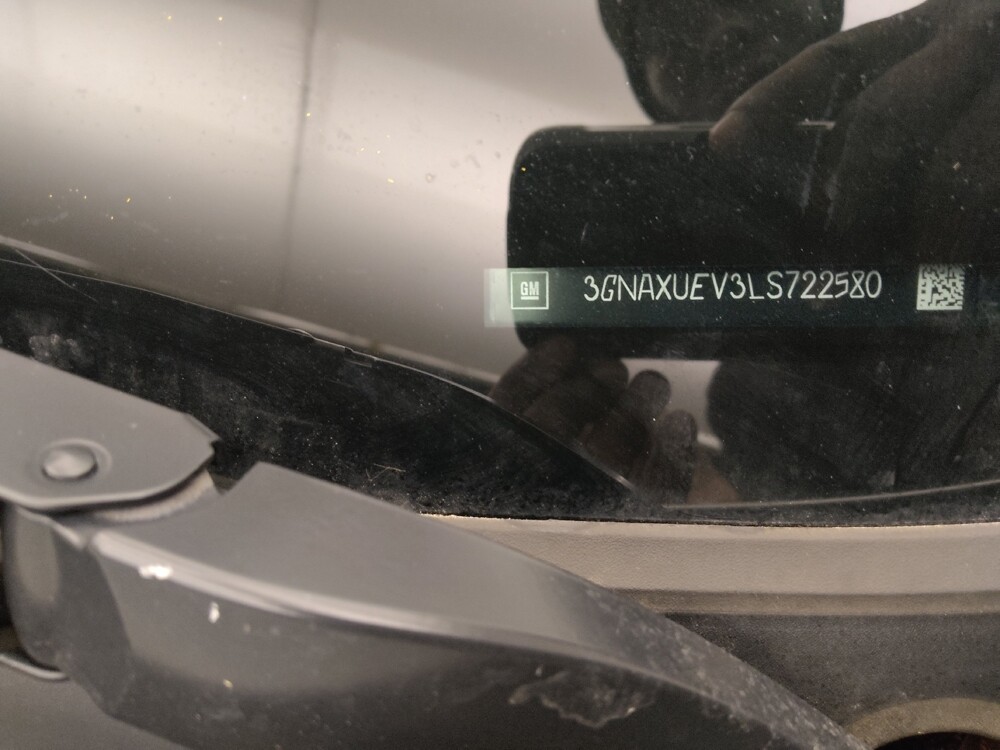 2020 Chevrolet Equinox in Midlothian, IL 60445 - 18108434 33