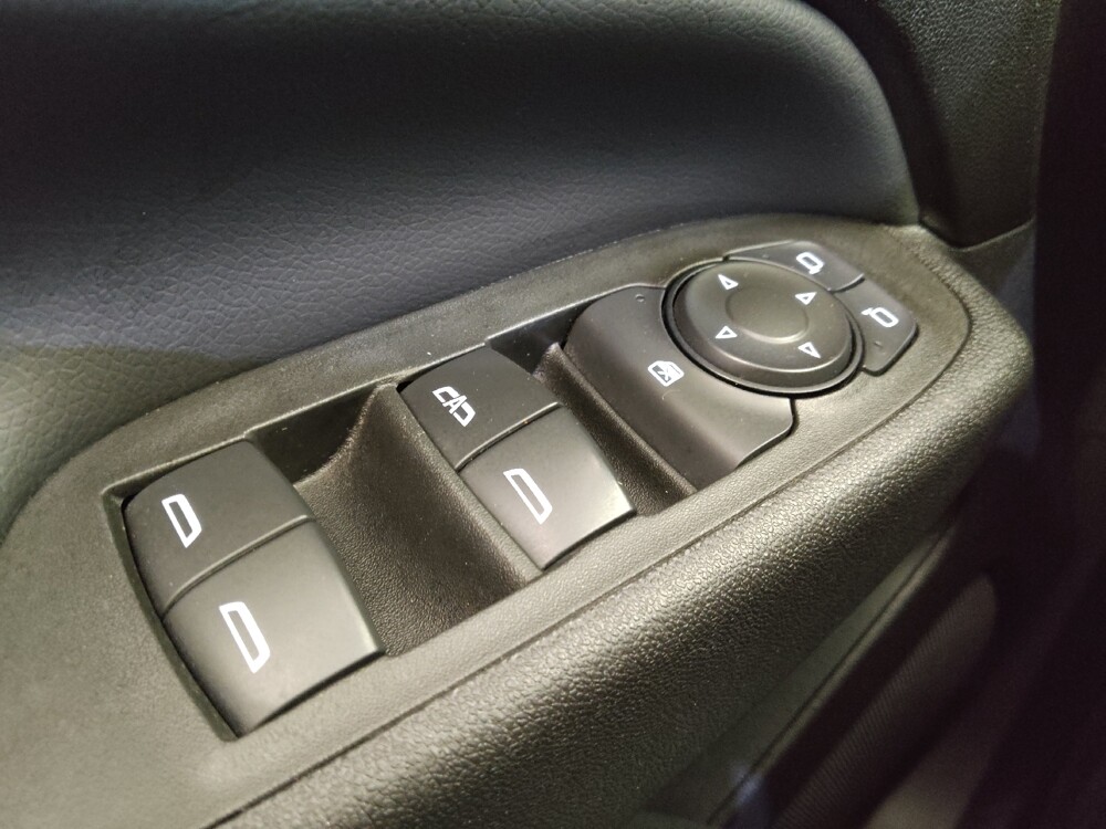 2020 Chevrolet Equinox in Midlothian, IL 60445 - 18108434 27