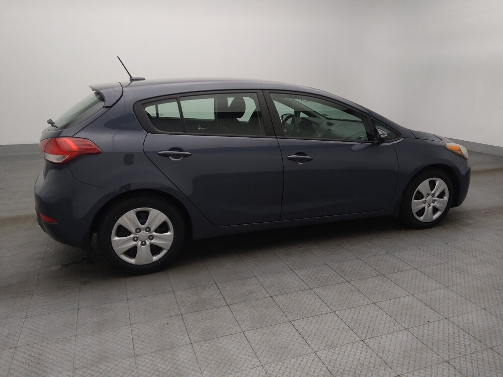 2016 Kia Forte in Salem, VA 24153 - 18108435 10