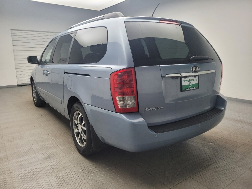 2014 Kia Sedona in Grand Rapids, MI 49508 - 18108437 5