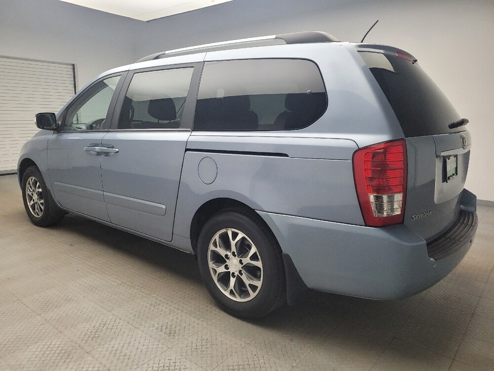 2014 Kia Sedona in Grand Rapids, MI 49508 - 18108437 3