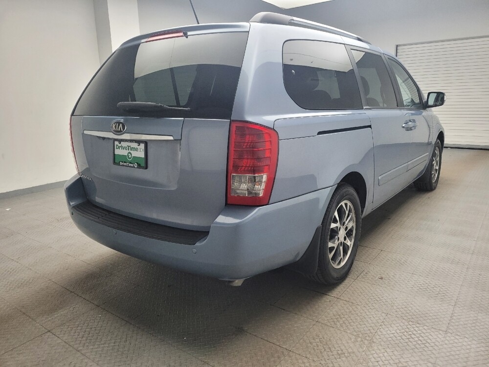 2014 Kia Sedona in Grand Rapids, MI 49508 - 18108437 9