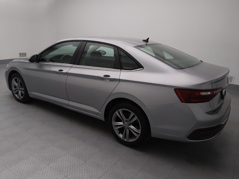 2024 Volkswagen Jetta in Independence, MO 64055 - 18108440 3