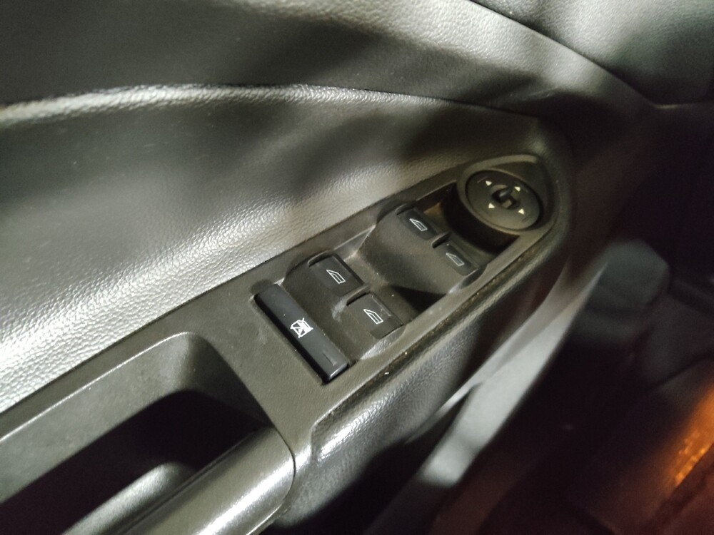 2017 Ford Escape in Knoxville, TN 37923 - 18108442 27