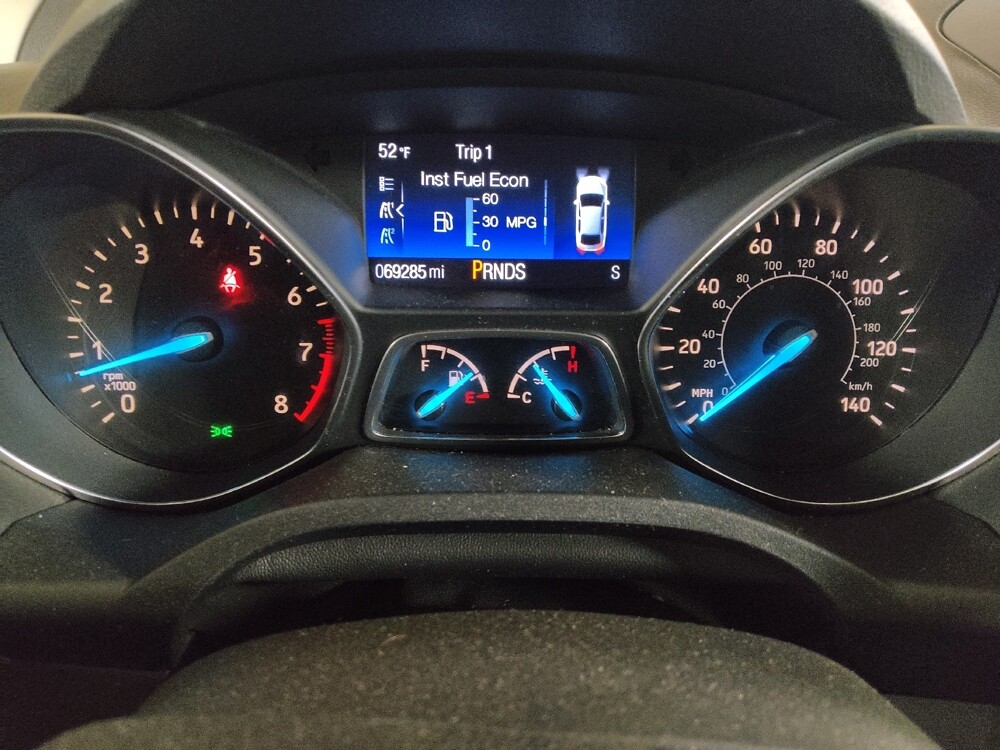 2017 Ford Escape in Knoxville, TN 37923 - 18108442 23