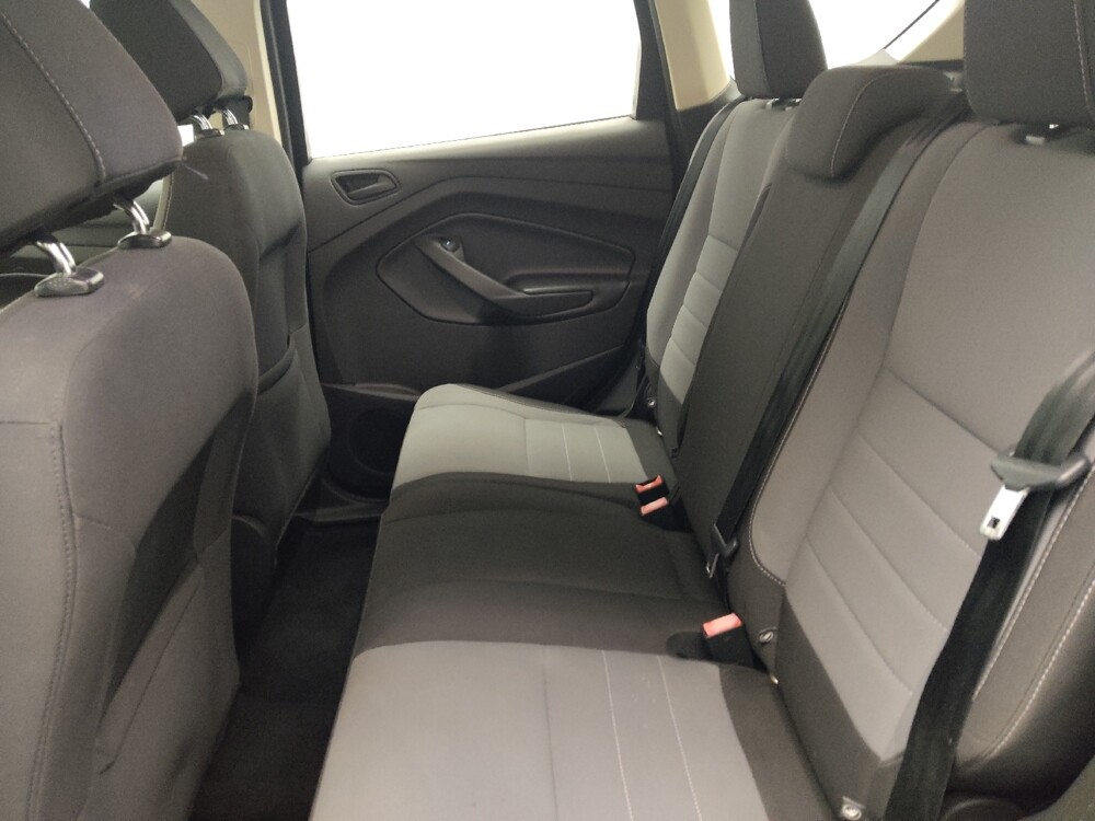 2017 Ford Escape in Knoxville, TN 37923 - 18108442 18