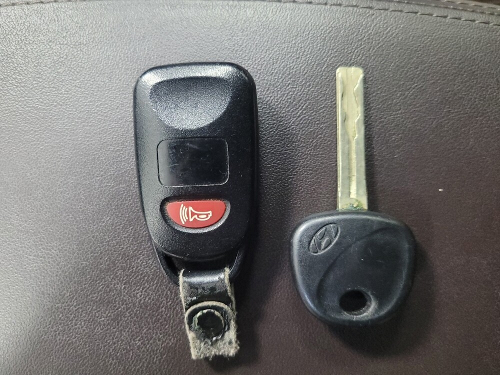 2015 Hyundai Tucson in Marietta, GA 30062 - 18108443 32