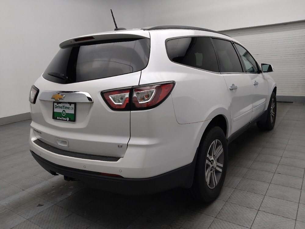 2017 Chevrolet Traverse in Knoxville, TN 37923 - 18108444 9