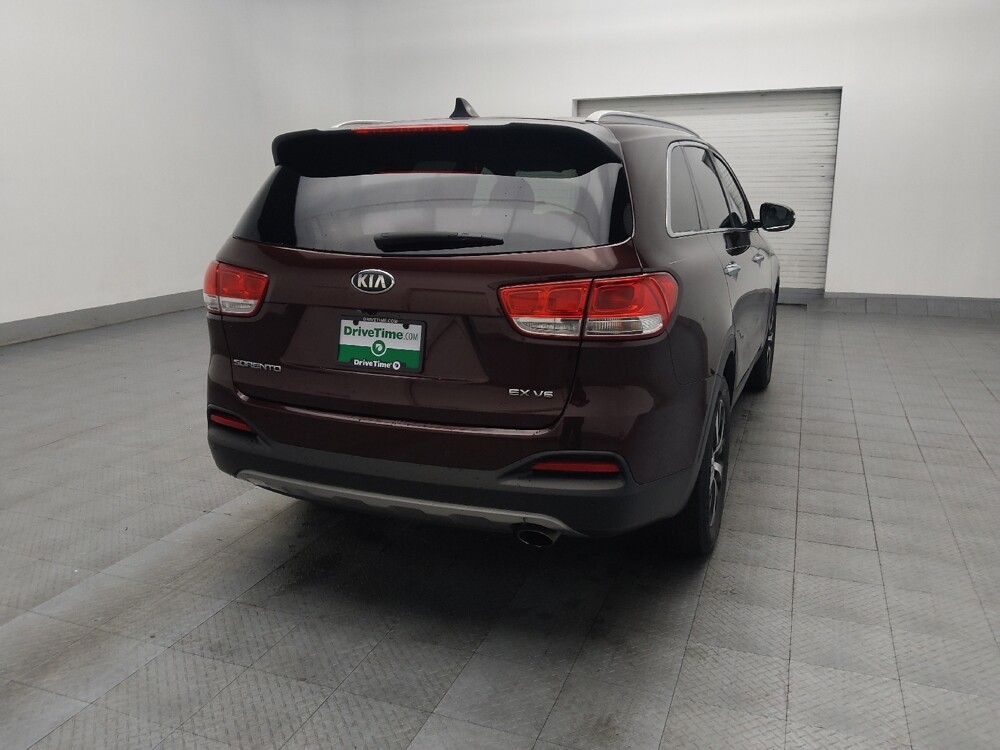2018 Kia Sorento in Birmingham, AL 35215 - 18108447 9
