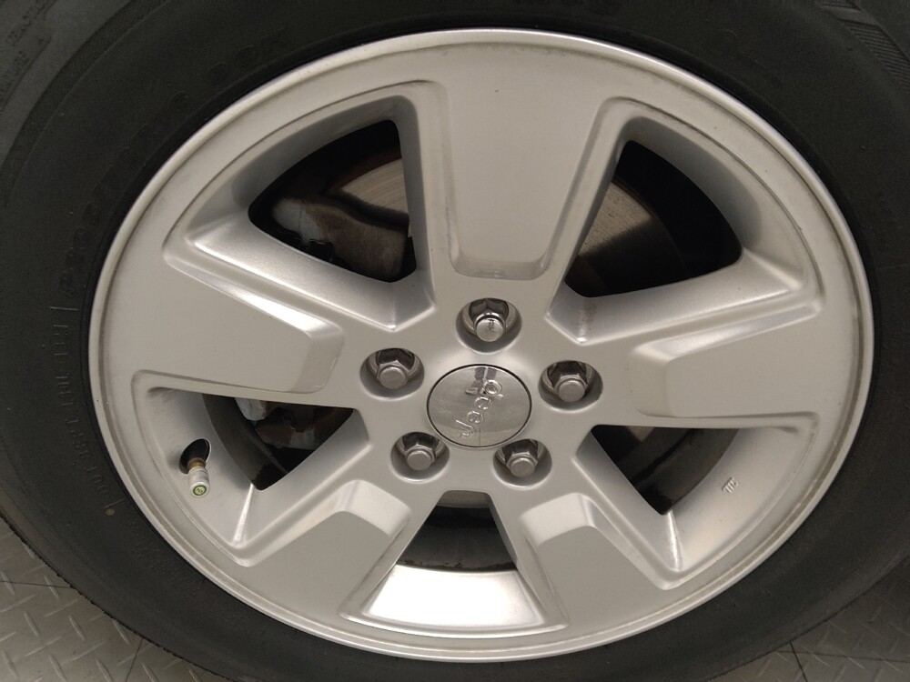 2016 Jeep Compass in Union City, GA 30291 - 18108453 31