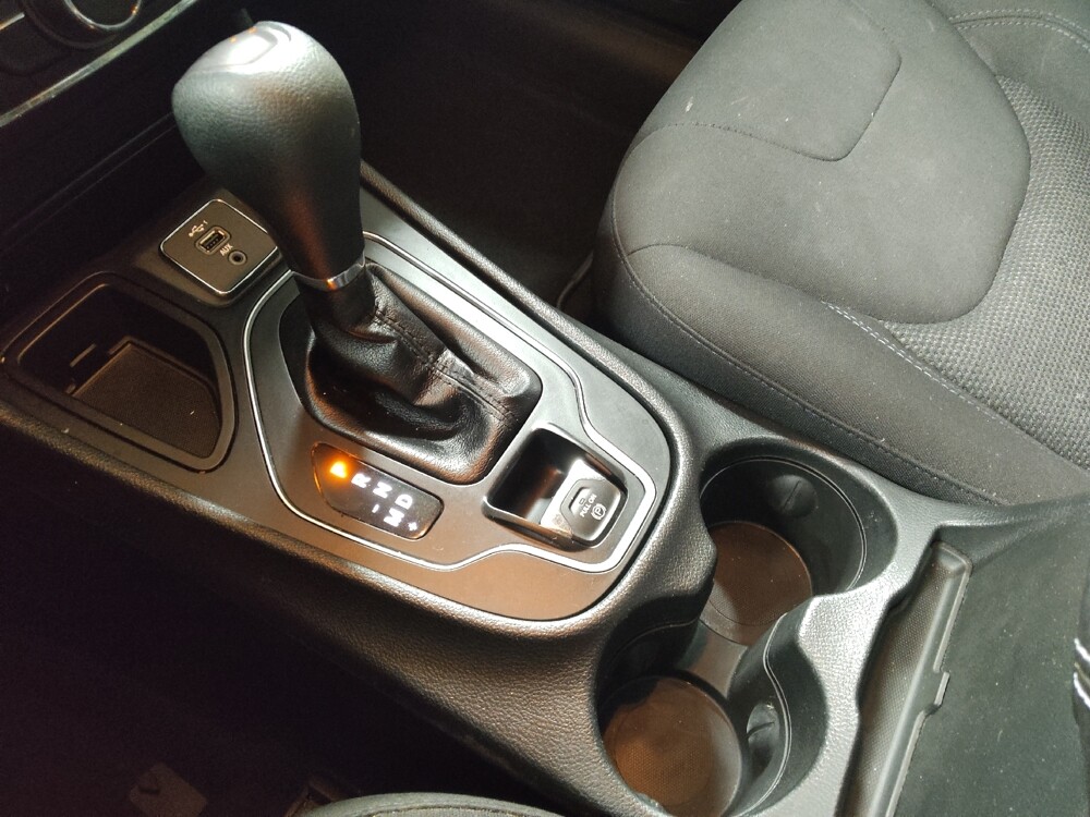 2019 Jeep Cherokee in Columbus, GA 31909 - 18108455 26