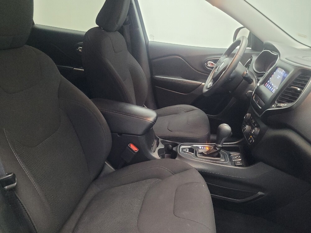 2019 Jeep Cherokee in Columbus, GA 31909 - 18108455 21