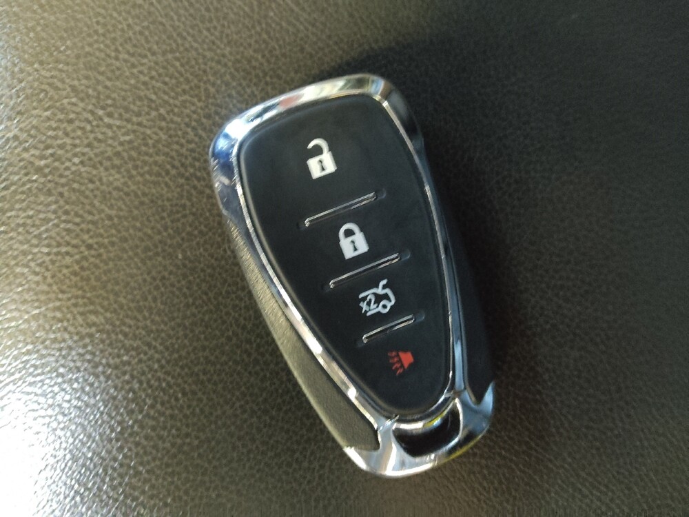 2017 Chevrolet Cruze in Greenville, SC 29607 - 18108465 32