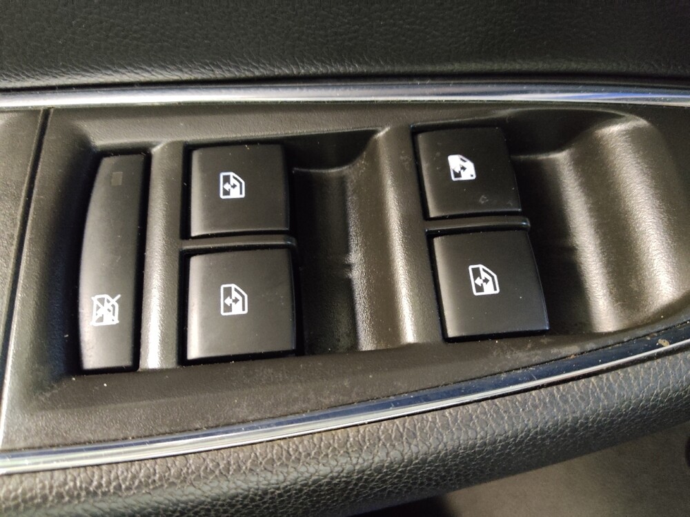 2017 Chevrolet Cruze in Greenville, SC 29607 - 18108465 27