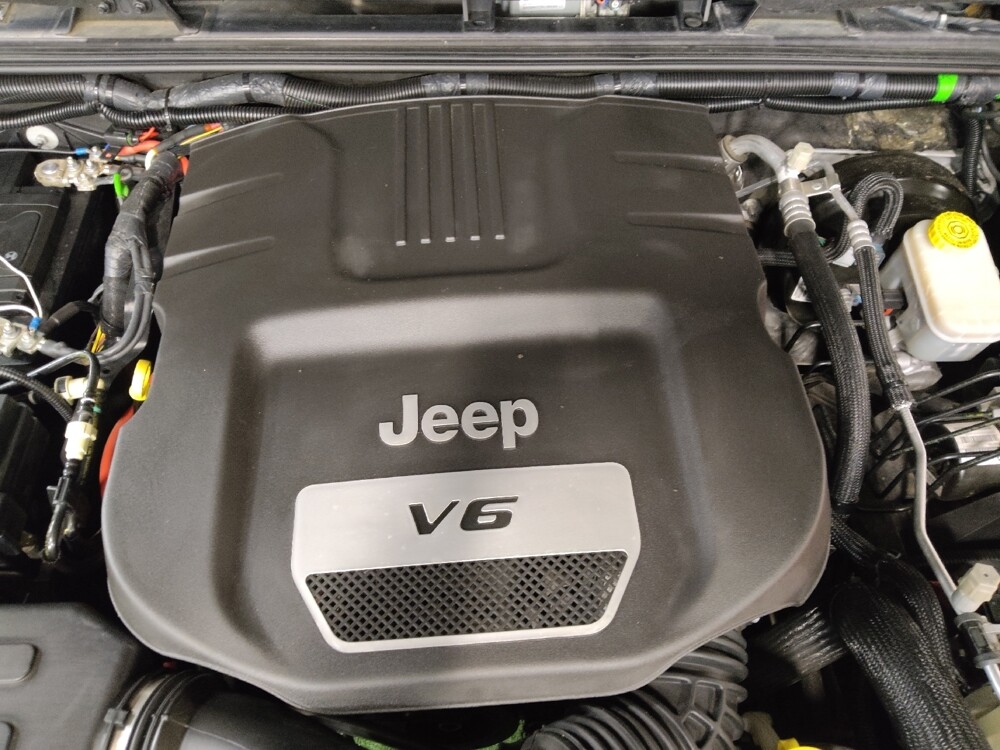 2018 Jeep Wrangler in Fort Worth, TX 76116 - 18108477 30