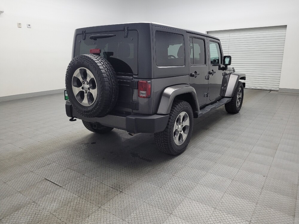 2018 Jeep Wrangler in Fort Worth, TX 76116 - 18108477 9