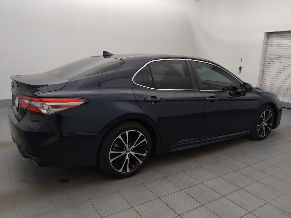2019 Toyota Camry in Tampa, FL 33612 - 18108495 10