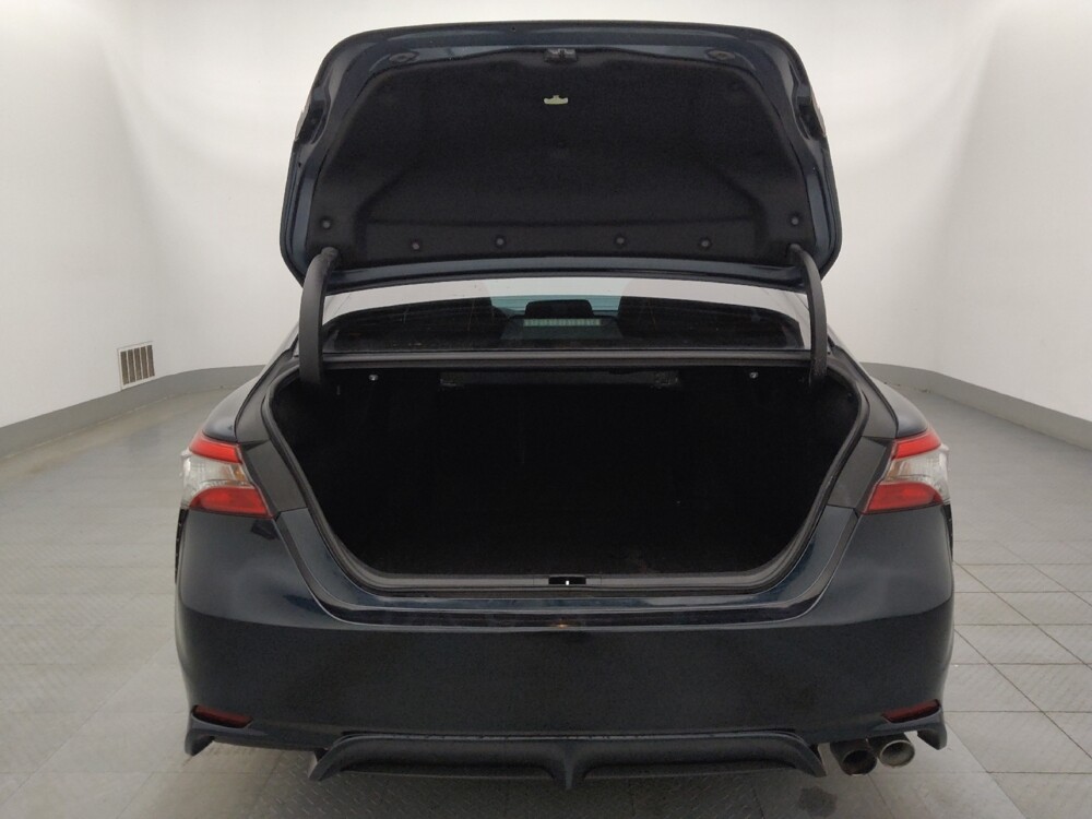 2019 Toyota Camry in Tampa, FL 33612 - 18108495 29