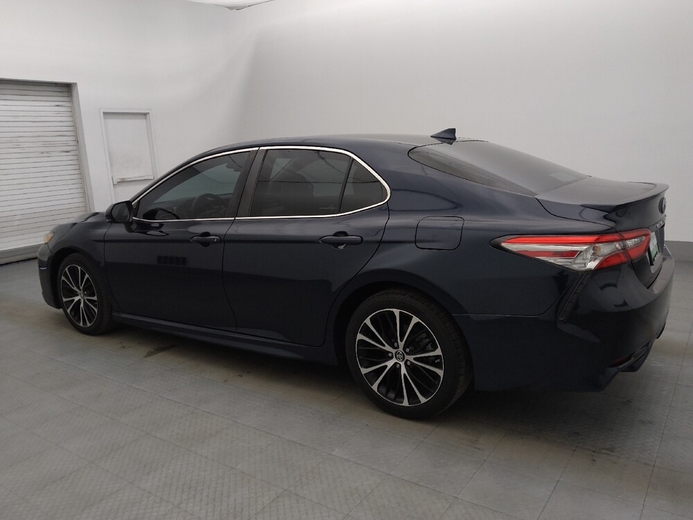 2019 Toyota Camry in Tampa, FL 33612 - 18108495 3