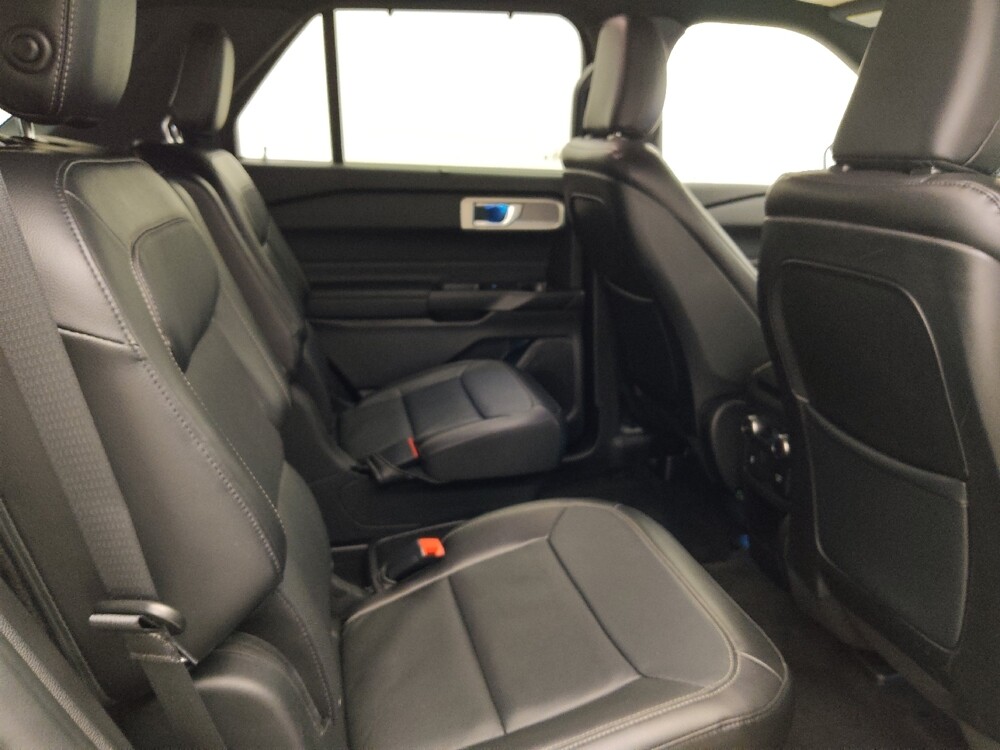2020 Ford Explorer in Lakeland, FL 33815 - 18108497 19