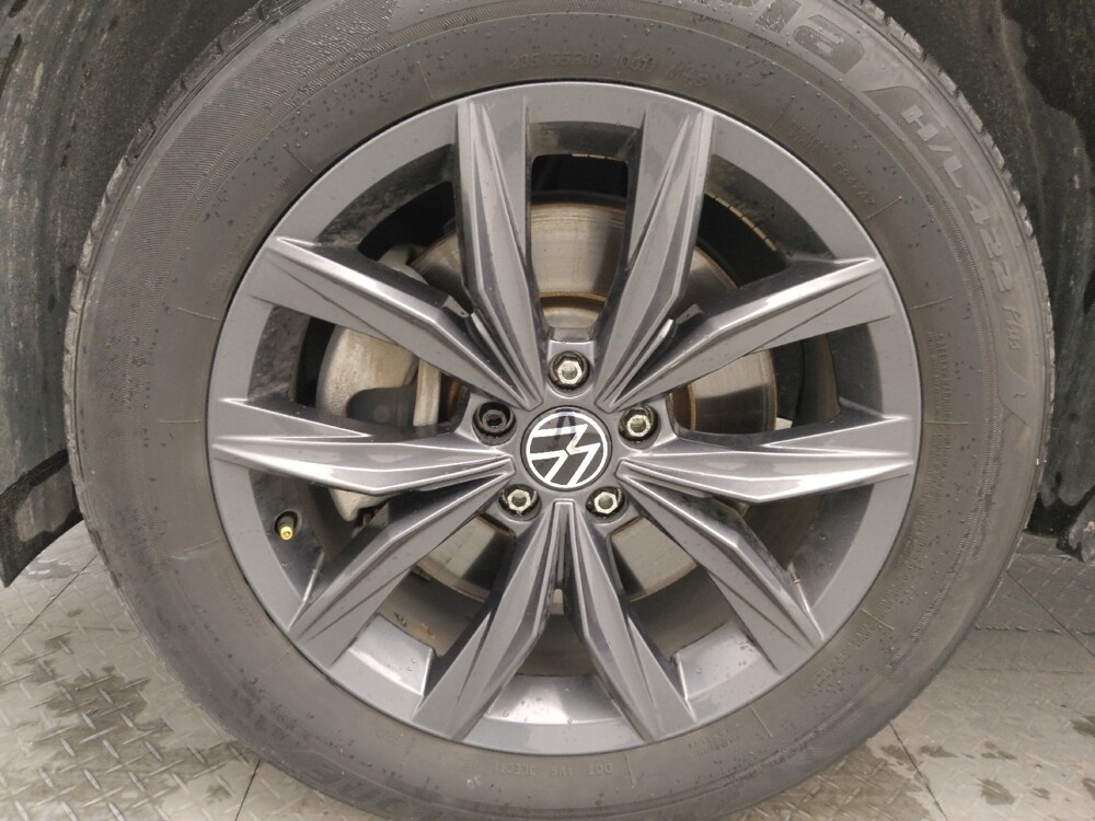 2022 Volkswagen Tiguan in Tampa, FL 33612 - 18108505 31