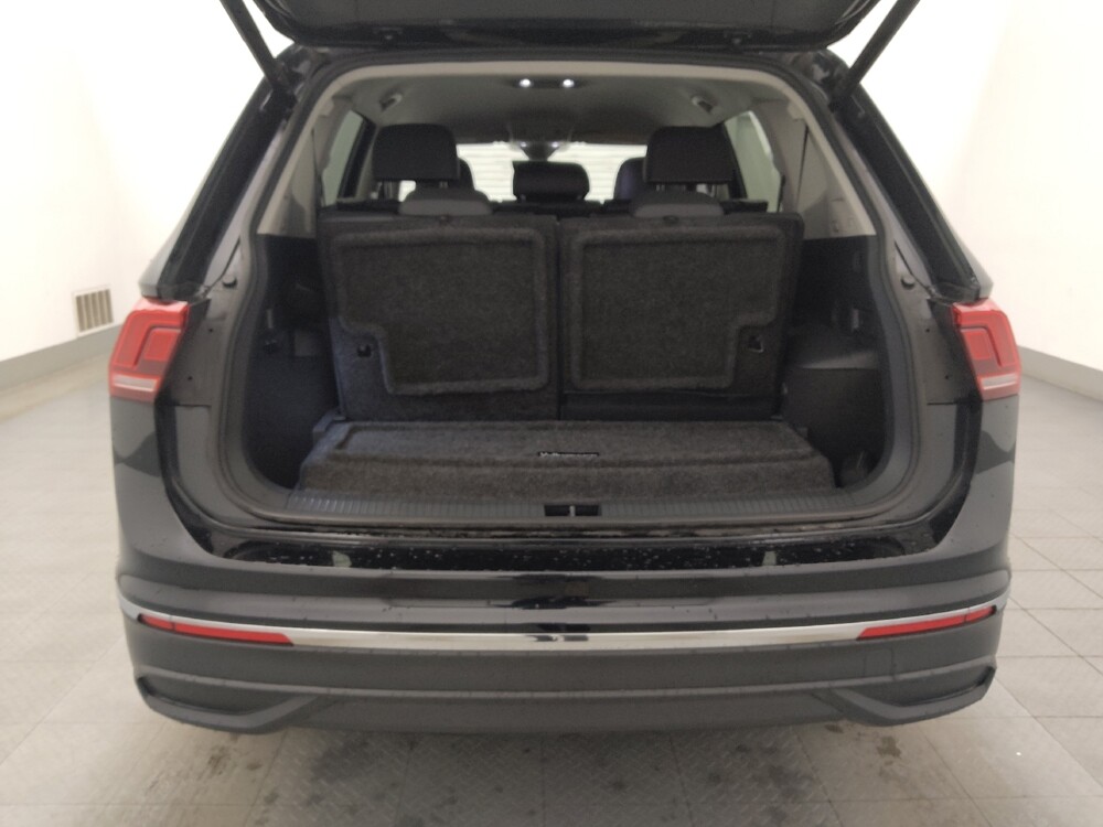 2022 Volkswagen Tiguan in Tampa, FL 33612 - 18108505 29