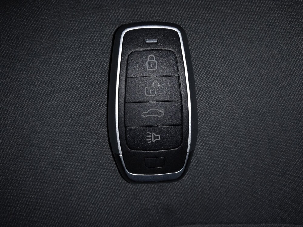 2020 Chevrolet Equinox in Salem, VA 24153 - 18108520 32