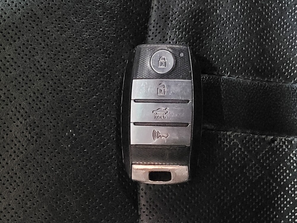 2020 Kia Optima in Kissimmee, FL 34744 - 18108524 32