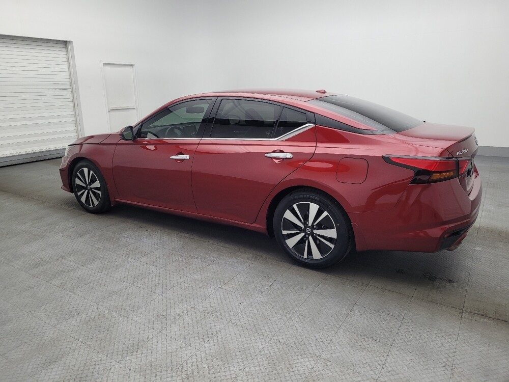 2019 Nissan Altima in West Palm Beach, FL 33409 - 18108528 3