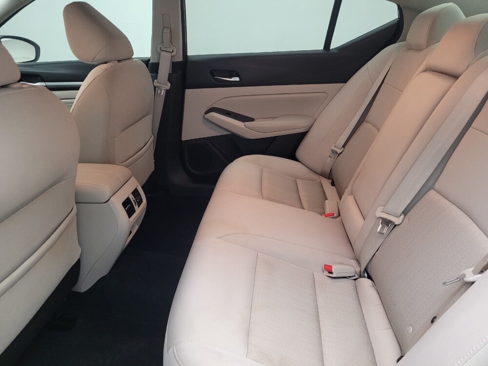 2019 Nissan Altima in West Palm Beach, FL 33409 - 18108528 18