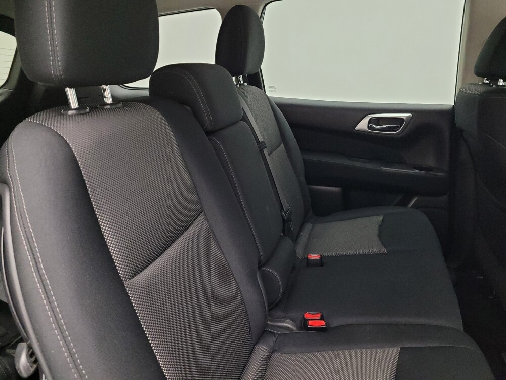 2017 Nissan Pathfinder in Raleigh, NC 27604 - 18108534 19