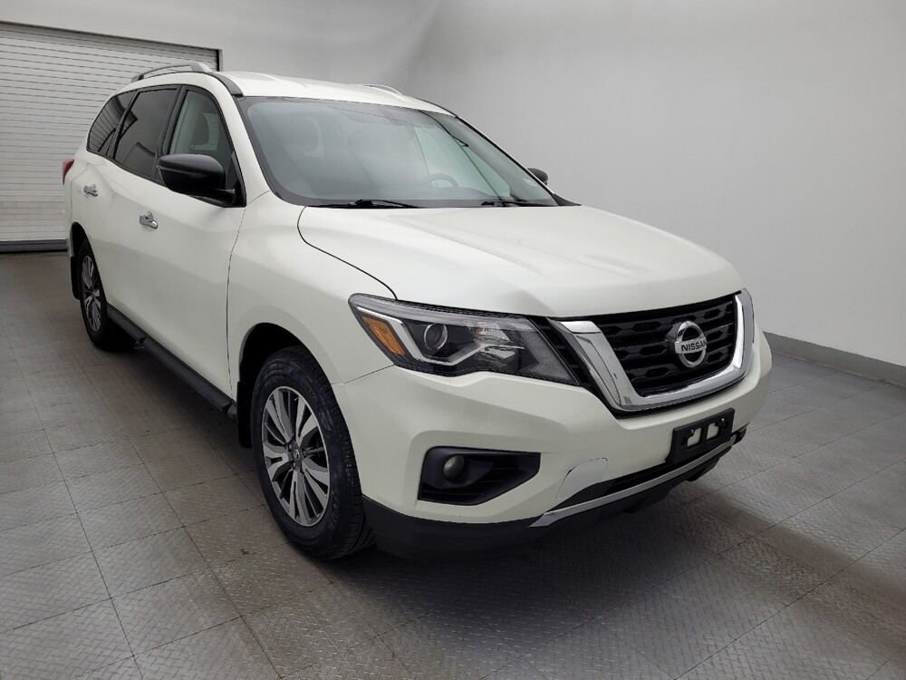 2017 Nissan Pathfinder in Raleigh, NC 27604 - 18108534 13