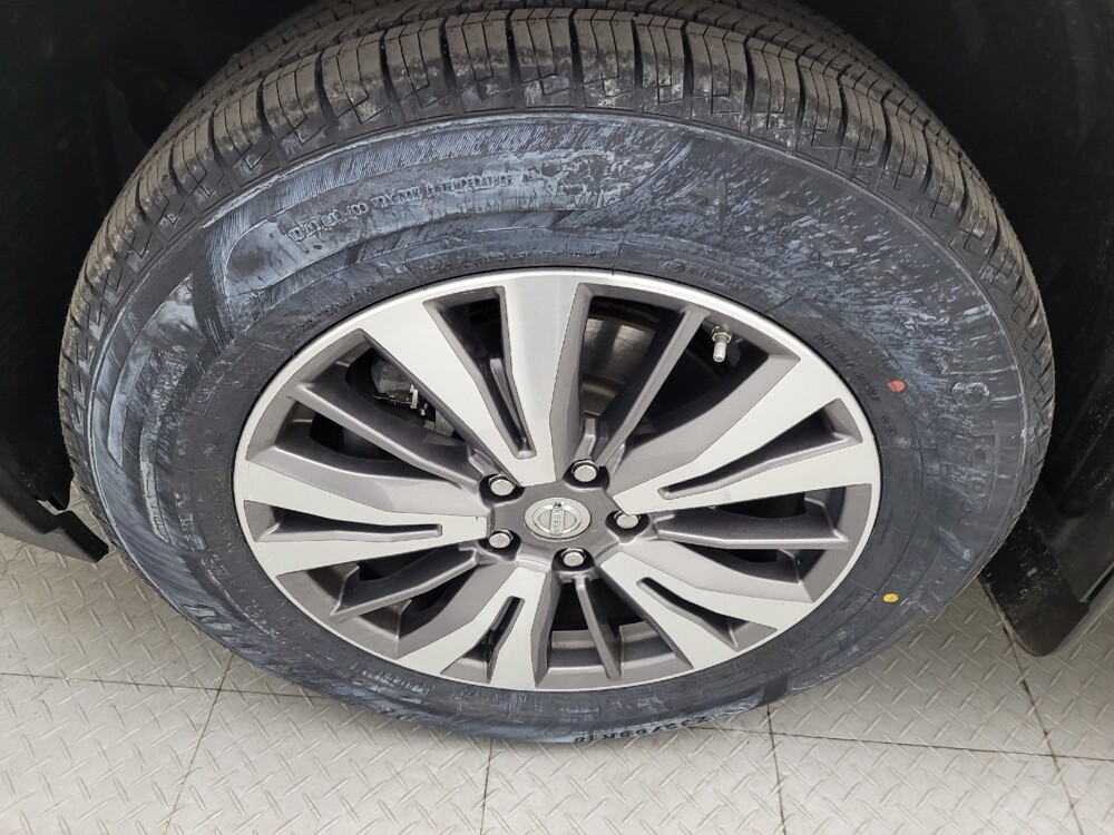 2017 Nissan Pathfinder in Raleigh, NC 27604 - 18108534 31