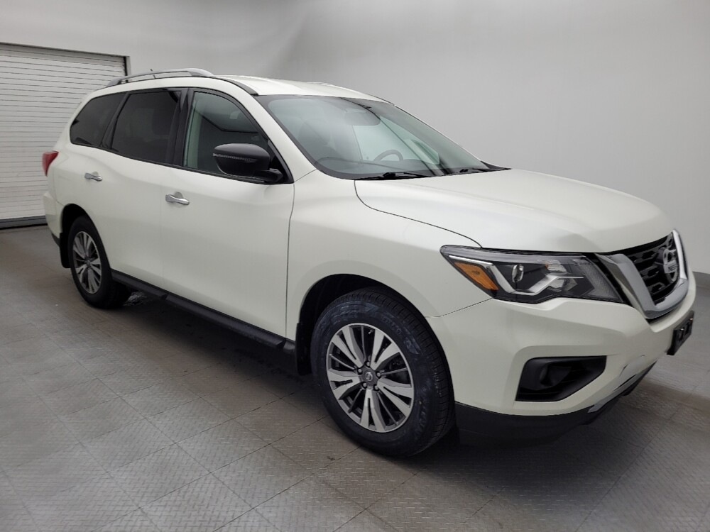 2017 Nissan Pathfinder in Raleigh, NC 27604 - 18108534 11