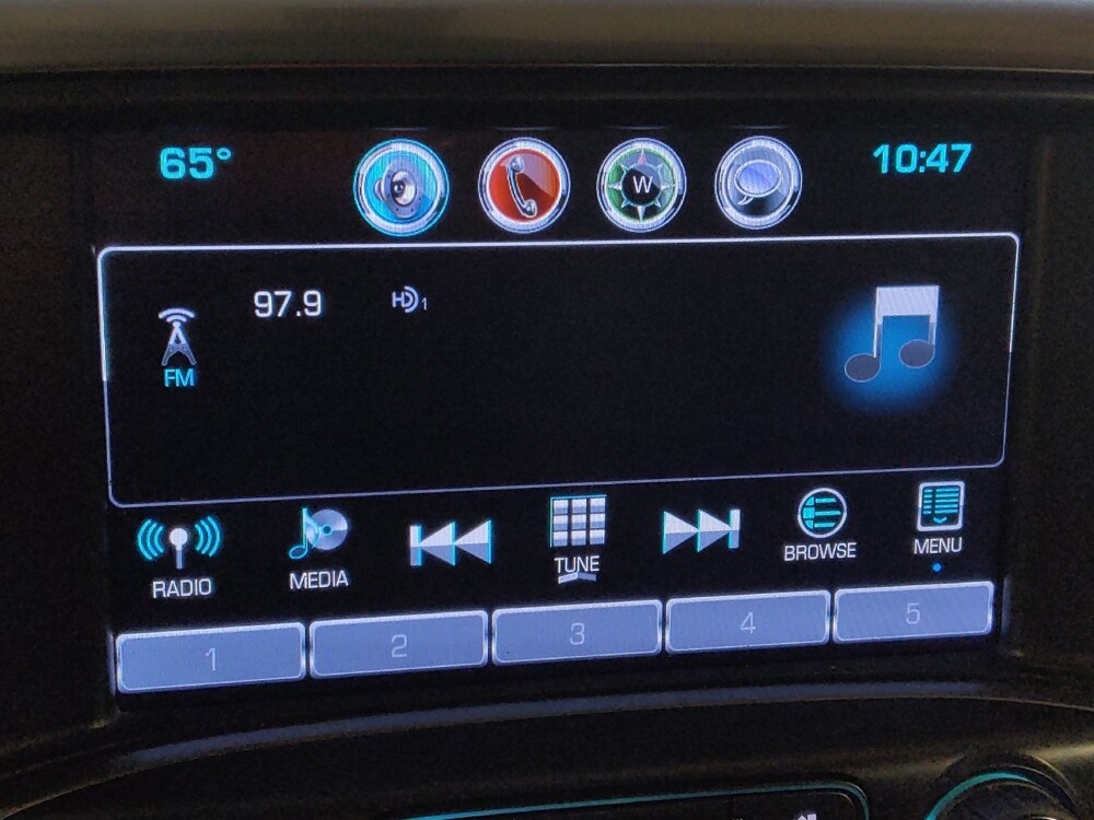 2018 Chevrolet Silverado 1500 in Charlotte, NC 28213 - 18108535 25